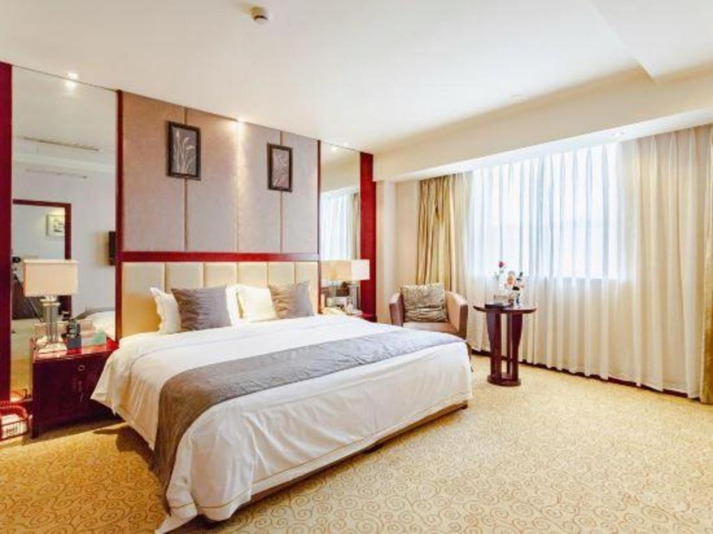 Chengdu Yinsheng International Hotel Supoqiao Buitenkant foto