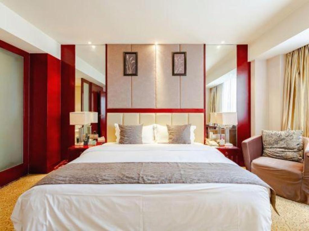 Chengdu Yinsheng International Hotel Supoqiao Buitenkant foto