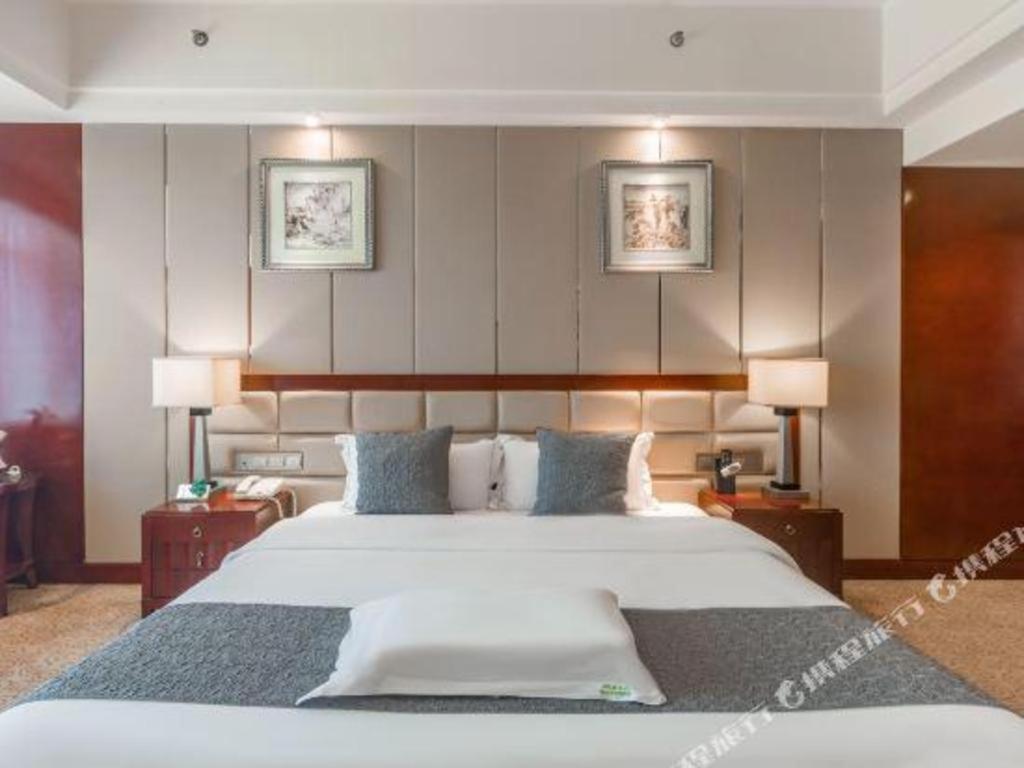 Chengdu Yinsheng International Hotel Supoqiao Buitenkant foto